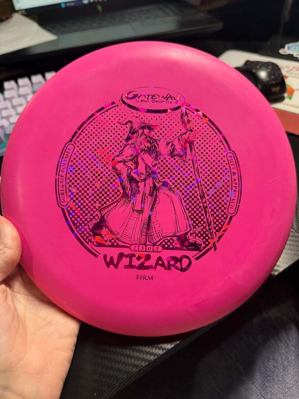 Gateway Wizard Suregrip Polymer Putt & Approach Disc Golf Disc 175g
